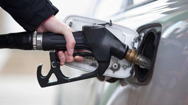 Con excepción de CABA, en las 23 provincias restantes las ventas de combustibles se contrajeron en mayo.
