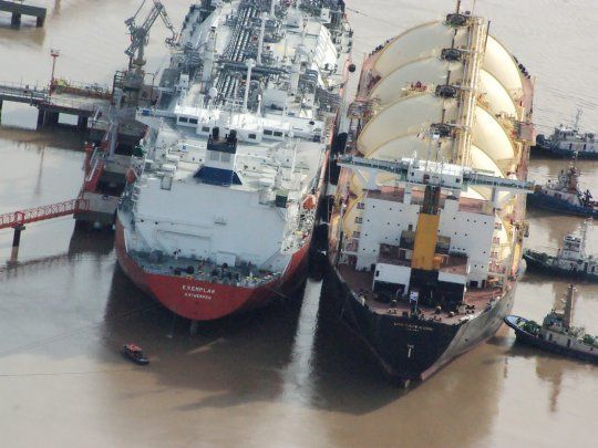 La caída en la generación, lógicamente, tiró abajo el consumo de gas natural a nivel nacional.