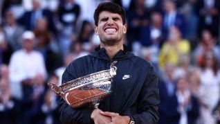 Carlos Alcaraz se convirtió en el décimo español en consagrarse campeón de Roland Garros al vencer al alemán Alexander Zverev.
