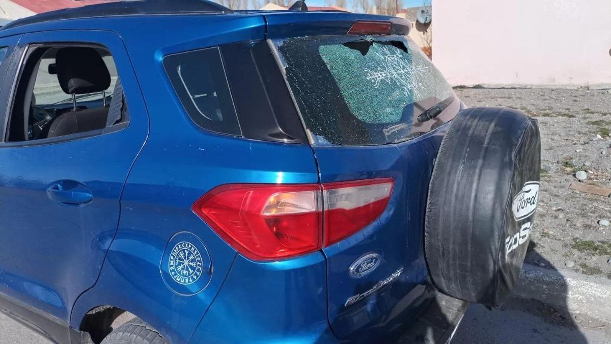 Santa Cruz: investigan quiénes dispararon contra el auto de la concejala del Frente de Todos