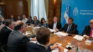 ámbito.com | Massa Mesa de Enlace.jpg