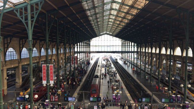 Gare du Nord se encuentra en el norte de Paris. 