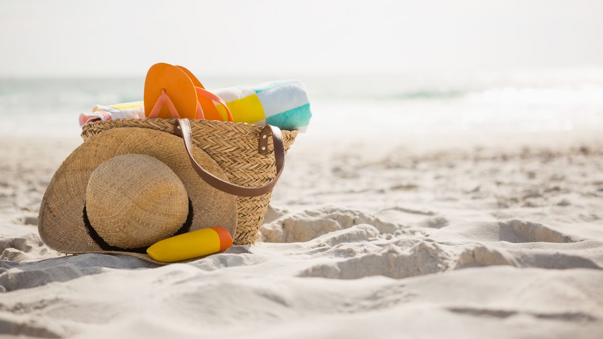 How many holidays will there be in 2024 in Uruguay?