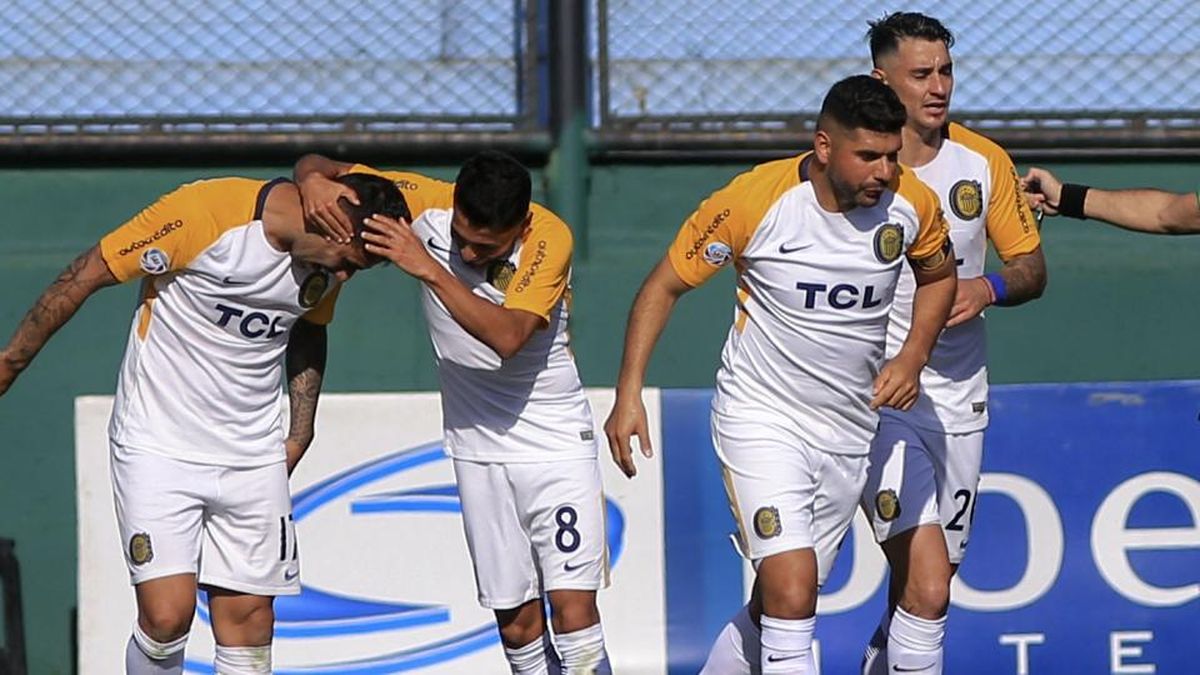 Newells y Rosario Central disputan un histórico clásico rosarino