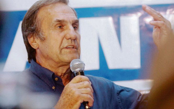 Carlos Reutemann&nbsp; 