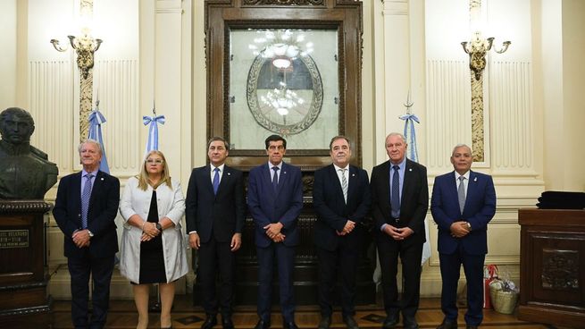 Vicegobernadores del Norte Grande junto al gobernador Carlos Sadir.