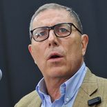 El ministro de Economía, Gabriel Oddone, analizó con asesores del presidente español Pedro Sánchez el caso Cardama. El ministro de Economía, Gabriel Oddone, analizó con asesores del presidente español Pedro Sánchez el caso Cardama.