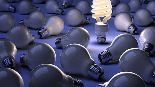 Este es el significado detrás de que se queme una lámpara de luz en tu casa varias veces según el Feng Shui.