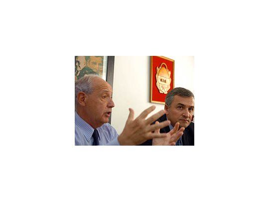 Roberto Lavagna junto al titular de la UCR, Gerardo Morales.