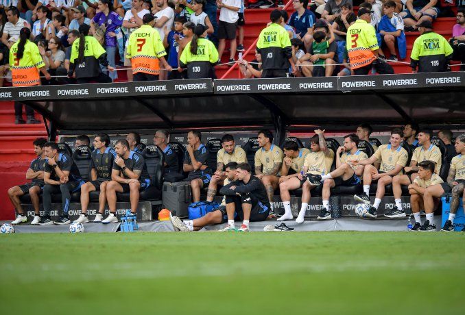 La Albiceleste enfrentará en La Bombonera a dos combinados africanos al quedarse sin Finalissima. La Albiceleste enfrentará en La Bombonera a dos combinados africanos al quedarse sin Finalissima.