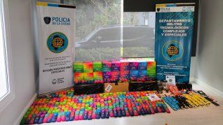Condenaron a prisión a un vendedor de gomitas con THC. Condenaron a prisión a un vendedor de gomitas con THC.