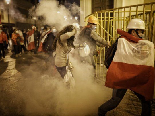 Simpatizantes de Keiko Fujimori trataron de llegar al Palacio de Gobierno de Perú.