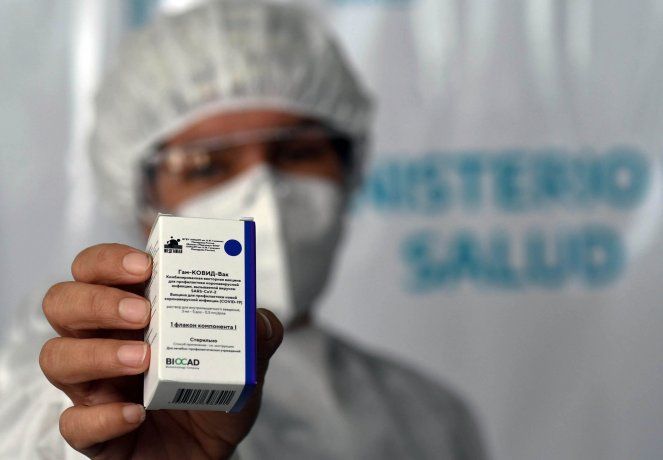 Brasil aprobó la inoculación con vacunas Sputnik V