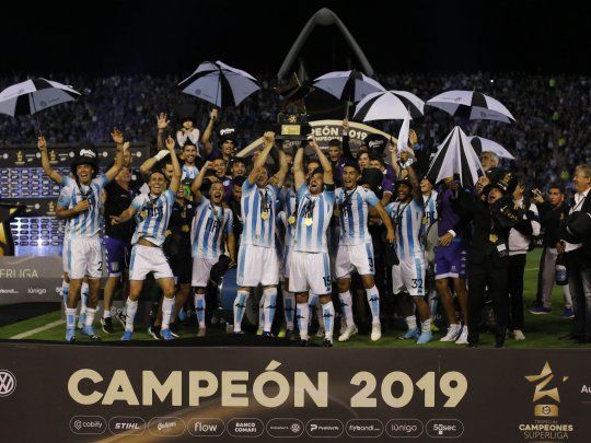 Racing despidió a Coudet con un título, el segundo del año.