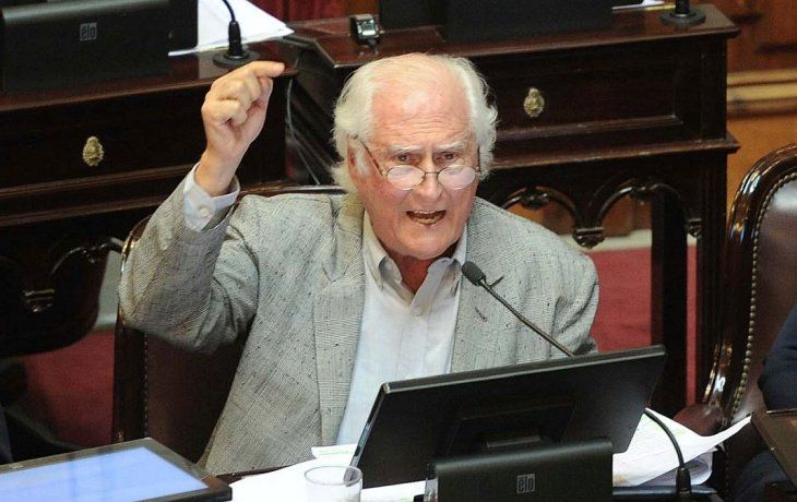 Pino Solanas.