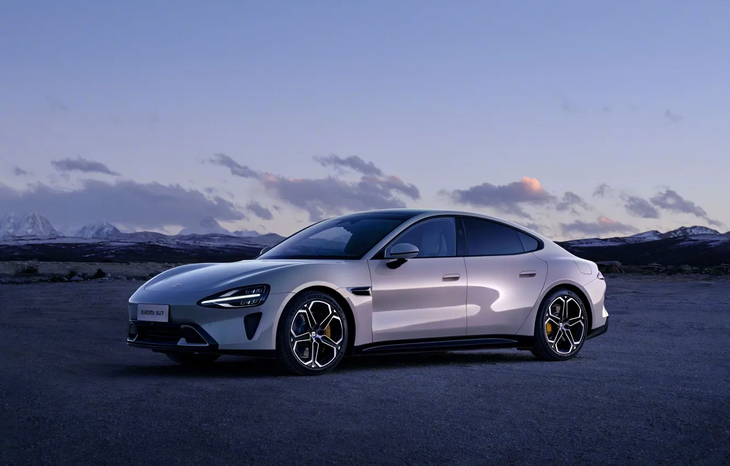 El SU7 es el primer modelo de auto eléctrico que lanzó el gigante asiático Xiaomi. El SU7 es el primer modelo de auto eléctrico que lanzó el gigante asiático Xiaomi.