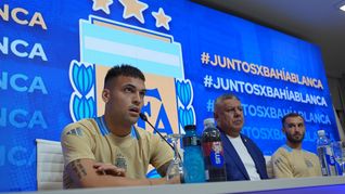 Martínez y Pezzella, junto a Tapia: el dolor por Bahía Blanca.