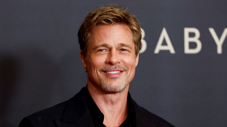 Brad Pitt es uno de los actores de cine que mejor estado físico mantiene a los 60 años.