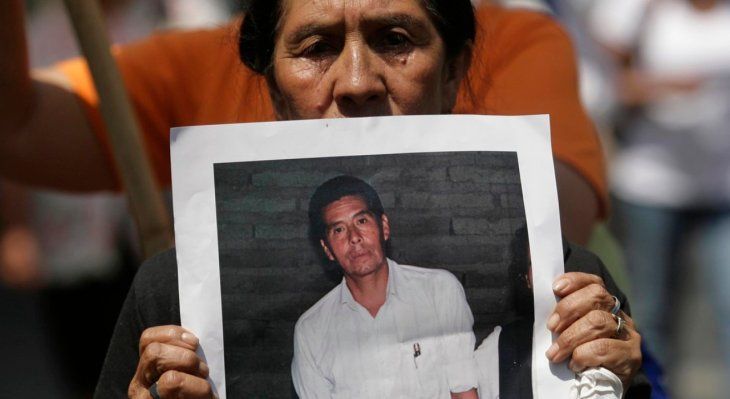 El 12 de octubre de 2009, un funcionario público asesinó a Javier Chocobar. El 12 de octubre de 2009, un funcionario público asesinó a Javier Chocobar.