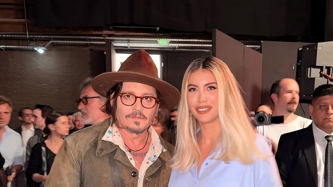 Wanda Nara y Johnny Depp juntos en una foto que revolucionó las redes sociales.