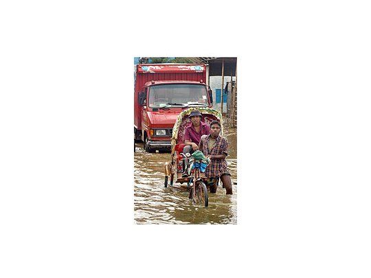Las inundaciones en el sur asiático afectan a millones de personas