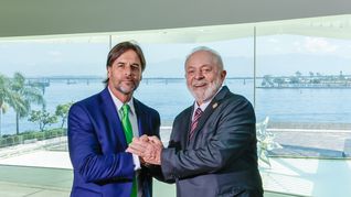 El presidente Luis Lacalle Pou se vio superado en el ranking regional de presidentes, que hoy encabeza Lula Da Silva.