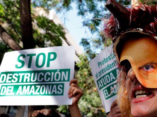Amazonas Stop Destrucción.jpg