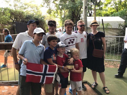Casper Ruud acompañado de su hinchada, que lo siguió en todos los partidos de este Argentina Open.