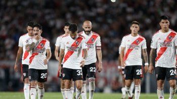 Matías Suárez deberá estar aislado por posible caso de coronavirus
