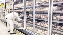 En promedio, los alimentos básicos cuestan un 49% menos al dólar oficial y un 74% menos al paralelo.