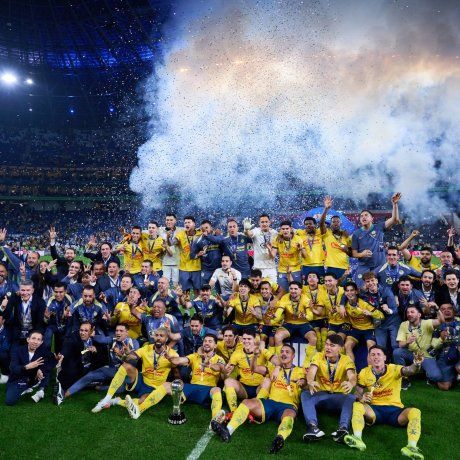 La celebración por el histórico tricampeonato del América se celebrará este domingo 19 de enero, a las 19:30 horas, en las inmediaciones del Estadio Azteca, con un breve recorrido al estilo europeo. La celebración por el histórico tricampeonato del América se celebrará este domingo 19 de enero, a las 19:30 horas, en las inmediaciones del Estadio Azteca, con un breve recorrido al estilo europeo.