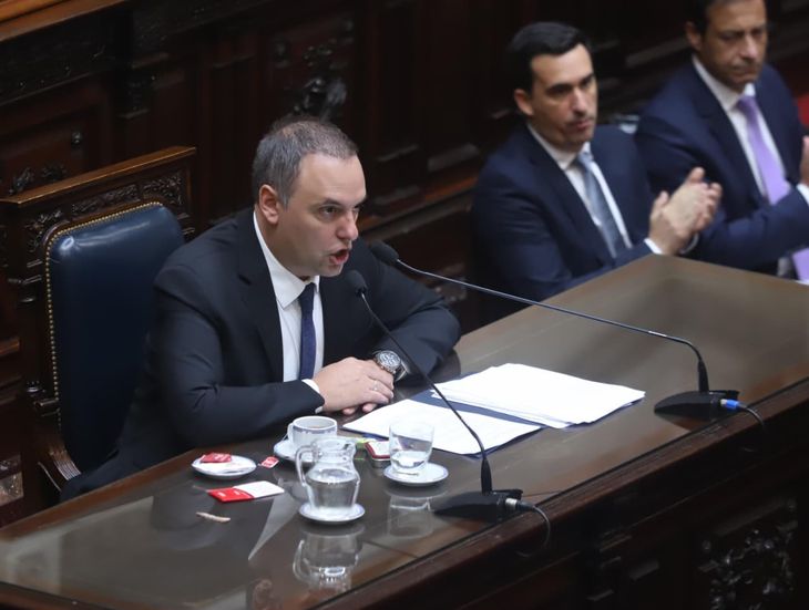 Adorni en su informe de gestión en la Cámara de Diputados.
