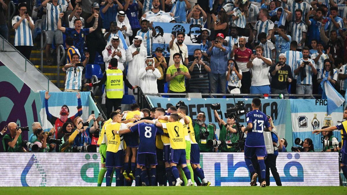 Euphoria for the National Team: Argentines sell out a flight to Qatar in 24 hours