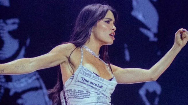 Desde LLA acusan a Lali de obsesión.