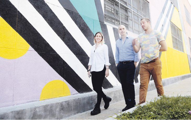 LA BOCA. Horacio Rodríguez Larreta visitó murales en la Usina del Arte. El martes, el jefe de Gobierno porteño también almorzó con Lousteau. Oposición constructiva y sugerencia para que se postule en 2019, pero que no sea candidato en 2017.