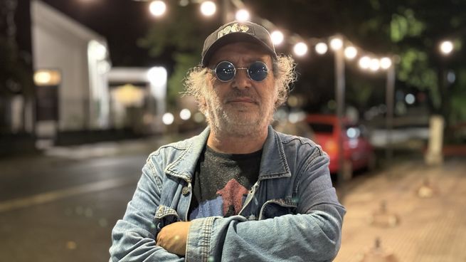 Pedro Saborido publicó Una historia de la felicidad.