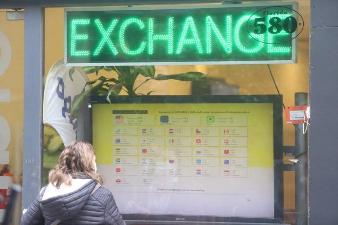 Las cuevas operan en zonas de turismo fuerte. Las cuevas operan en zonas de turismo fuerte.