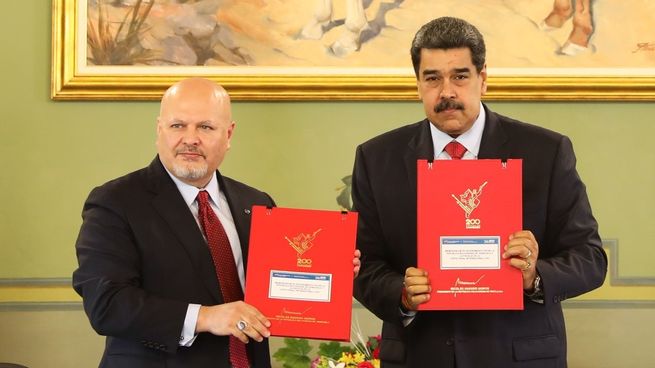 Karim Khan y Nicolás Maduro
