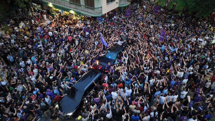 Javier Milei recorrió las calles de Córdoba a cinco días de las elecciones. Javier Milei recorrió las calles de Córdoba a cinco días de las elecciones.