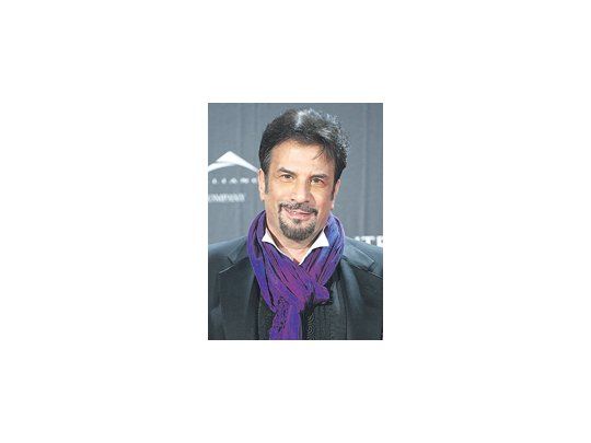 Eugenio Zanetti: «Que se quiera hacer algo nuevo en el Colón es signo de que hay voluntad de romper esa estructura tan tradicional. Habrá que ver cómo se comporta el público dentro de esa casa».