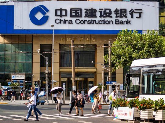 Los cinco mayores bancos estatales de China registraron la peor ca&iacute;da de sus ganancias desde la crisis de 2009.