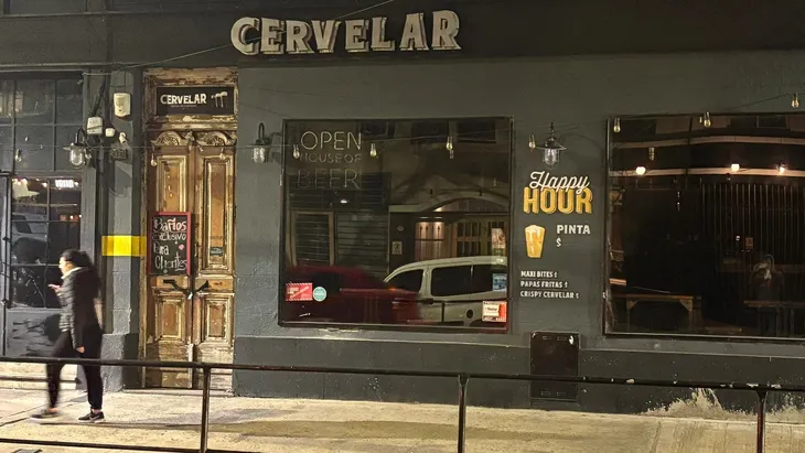 Uno de los locales de Cervelar que cerró hace poco tiempo Uno de los locales de Cervelar que cerró hace poco tiempo