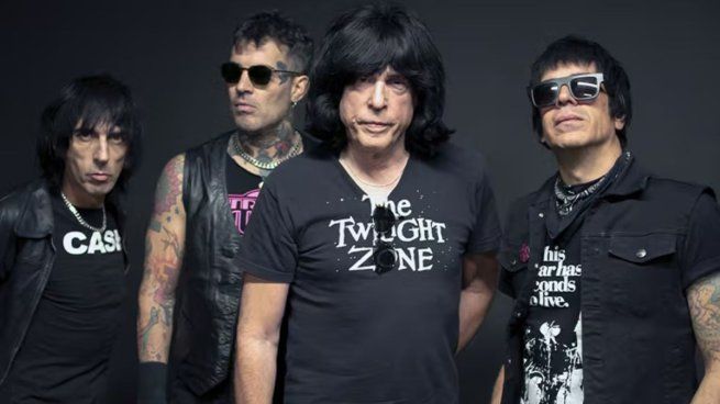 El show incluirá himnos como “Blitzkrieg Bop”, “I Wanna Be Sedated” y “Sheena Is a Punk Rocker”, además de temas propios y sorpresas para el público argentino.&nbsp;
