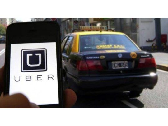 La guerra entre Uber y los taxistas sumó un nuevo capítulo con el fallo de la Justicia porteña.