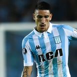 Ricardo Centurión llegó a Córdoba y quedó a un paso de cerrar su regreso al fútbol argentino. Ricardo Centurión llegó a Córdoba y quedó a un paso de cerrar su regreso al fútbol argentino.