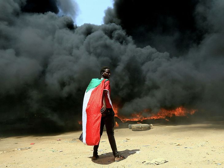 Desde el lunes, los manifestantes prodemocracia están en las calles de Sudán para revertir el golpe de estado.