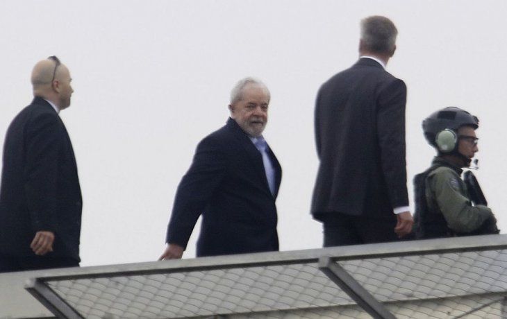 A un año de su detención, Lula defiende su inocencia en una carta pública