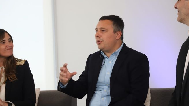 MartínTorilo, director de Nuevos Negocios de Movilidad de Grupo Corven, habló del futuro del transporte público durante el primer panel de Ámbito Debate.