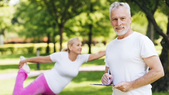 Realizar actividad física mejora el estado de ánimo y evita enfermedades.