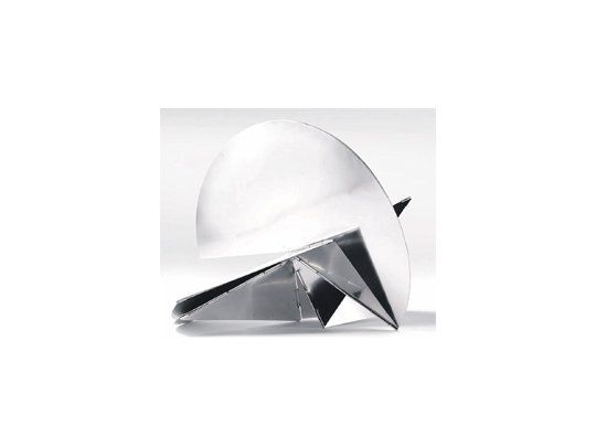 La obra de la brasileña Lygia Clark que sorprendió al venderse por 1,1 millón de dólares, otra prueba de que el arte latinoamericano (junto con el chino y el indio) se consolida como una buena inversión.